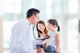 Các vấn đề sức khỏe mà cha mẹ cần chú ý đến con cái khi mùa hè đến 